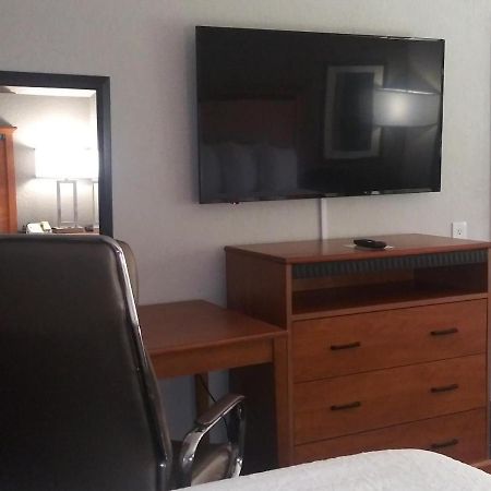Surestay Plus Hotel By Best Western Clearwater Central מראה חיצוני תמונה