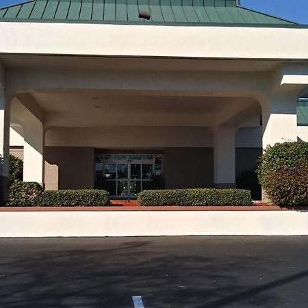 Surestay Plus Hotel By Best Western Clearwater Central מראה חיצוני תמונה